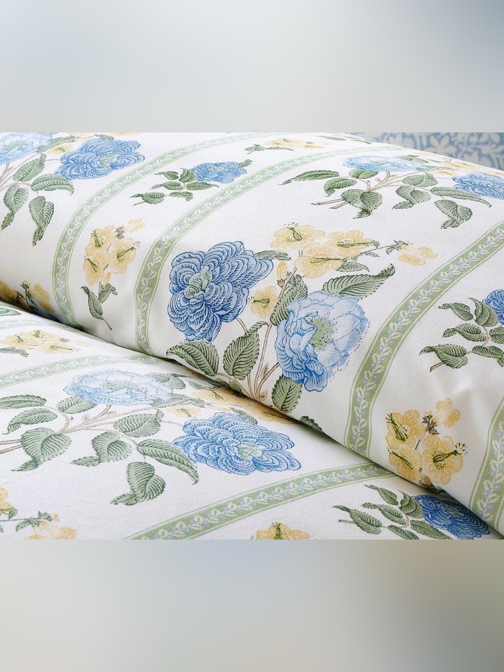 Pottery Barn K/CK Krysta Floral Reversible Percale Duvet Cover, King Shams, NWT - Picture 2 of 9